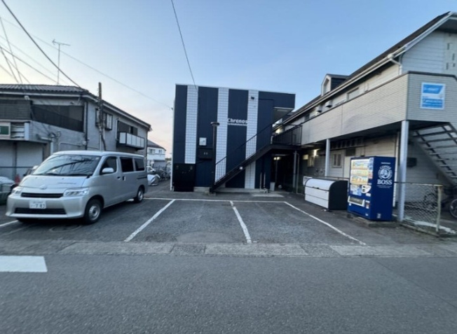 【駐車場】