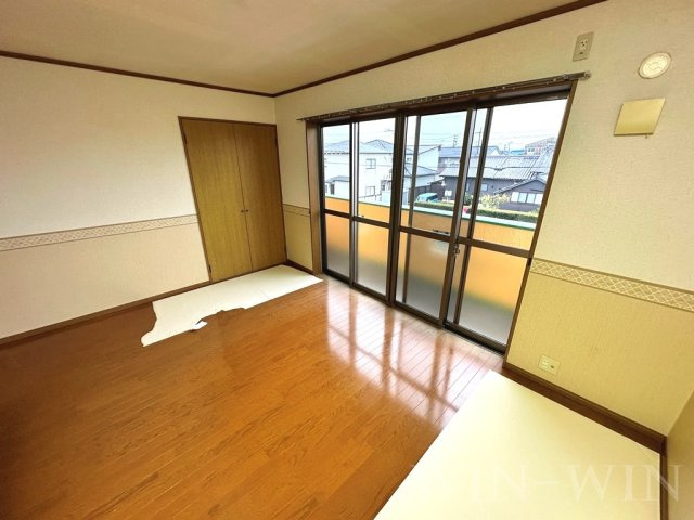 キャプリコーンエス Bの居間・リビング