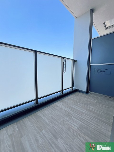 CREST TAPP黒川のバルコニー