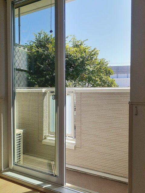 日野市日野本町７丁目のアパートのバルコニー