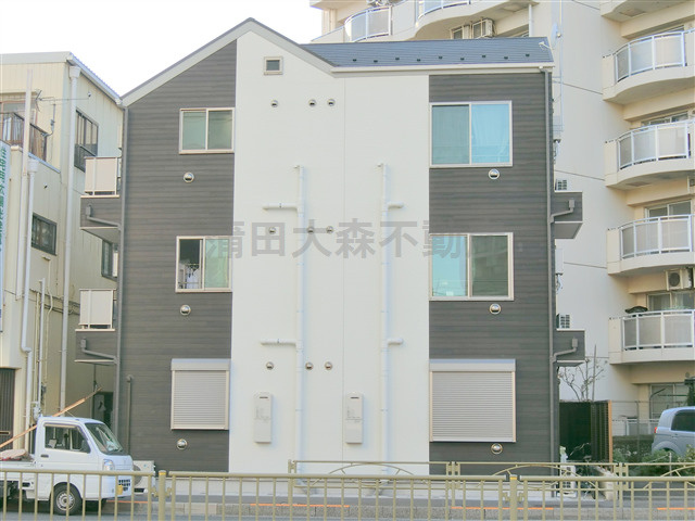 テラス久が原の外観|2017年3月築　木造地上3階建て総戸数12戸オートロック付きの人気賃貸アパート
東京都大田区久が原5丁目　東急池上線池上駅徒歩10分、千鳥町駅徒歩11分