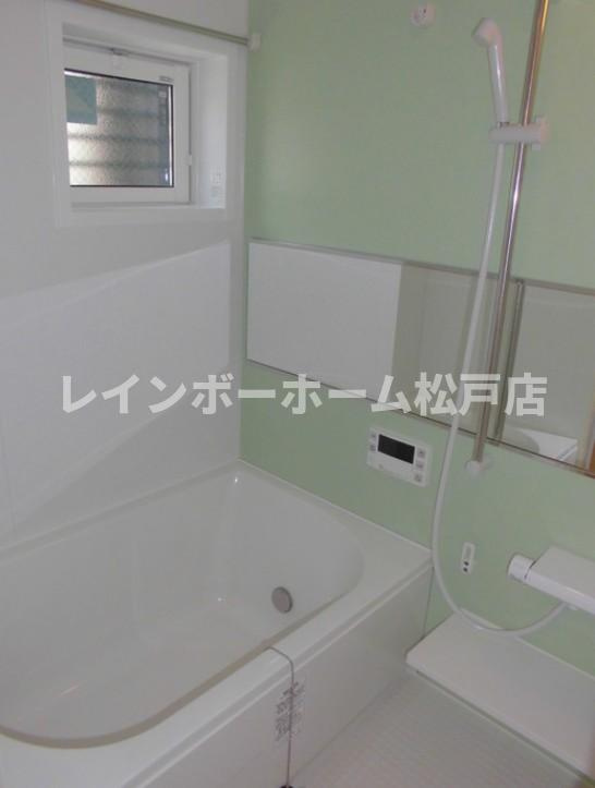 仲介手数料（賃料の1.10ヵ月）の50％OFF対象物件！の浴室|お風呂です