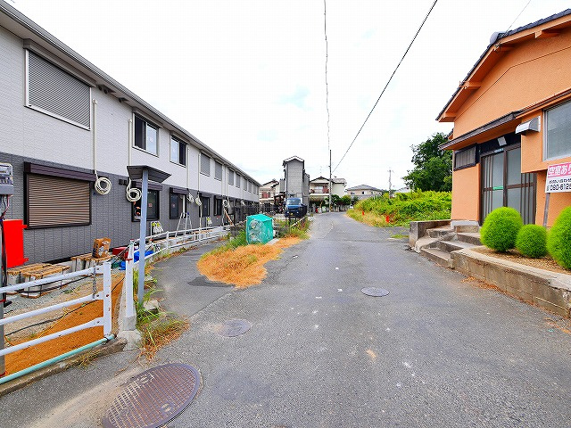 グランヴェール西の京の周辺