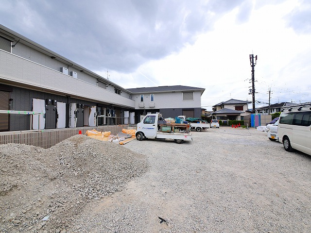グランヴェール西の京の外観