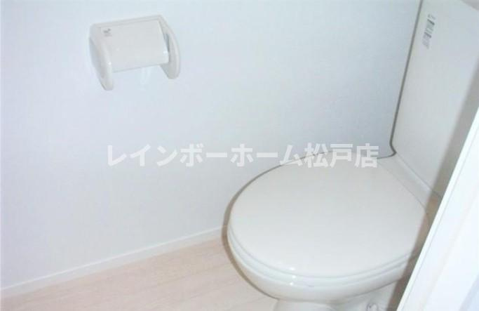 アクシズ　Ａ棟のトイレ|シンプルで使いやすいトイレです
