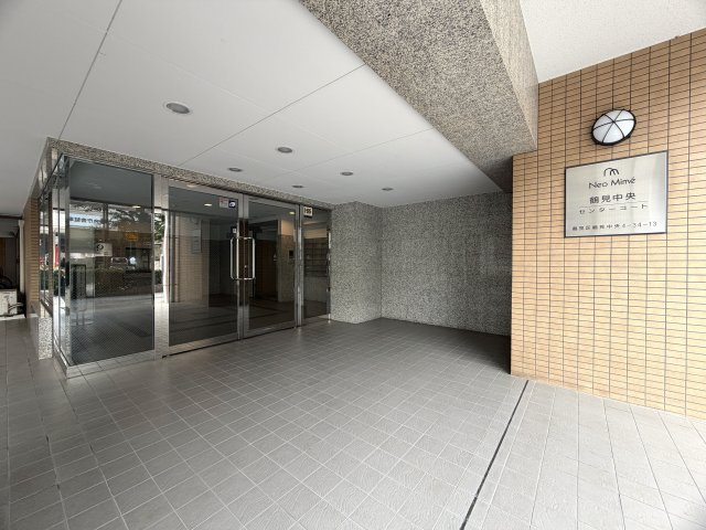 もし、これまでに怖い目にあったコトがあるのなら…、今後の生活はより安心したいと思うはず、、なら、もう、ココしかない！！鶴見警察署がほぼ隣！！な、『ネオマイム鶴見中央センターコート』フルリフォーム
