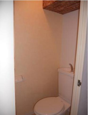 【トイレ】 | アクア豊中 | ※同タイプの写真となり、実際のお部屋とは異なる場合があります
