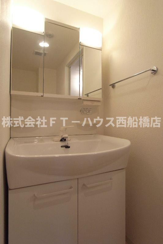 クレール和泉の独立洗面台