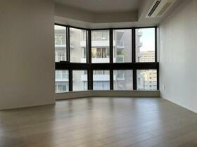 Brillia一番町の居間・リビング|※別部屋参照