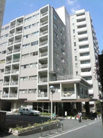 ドミール五番町の外観