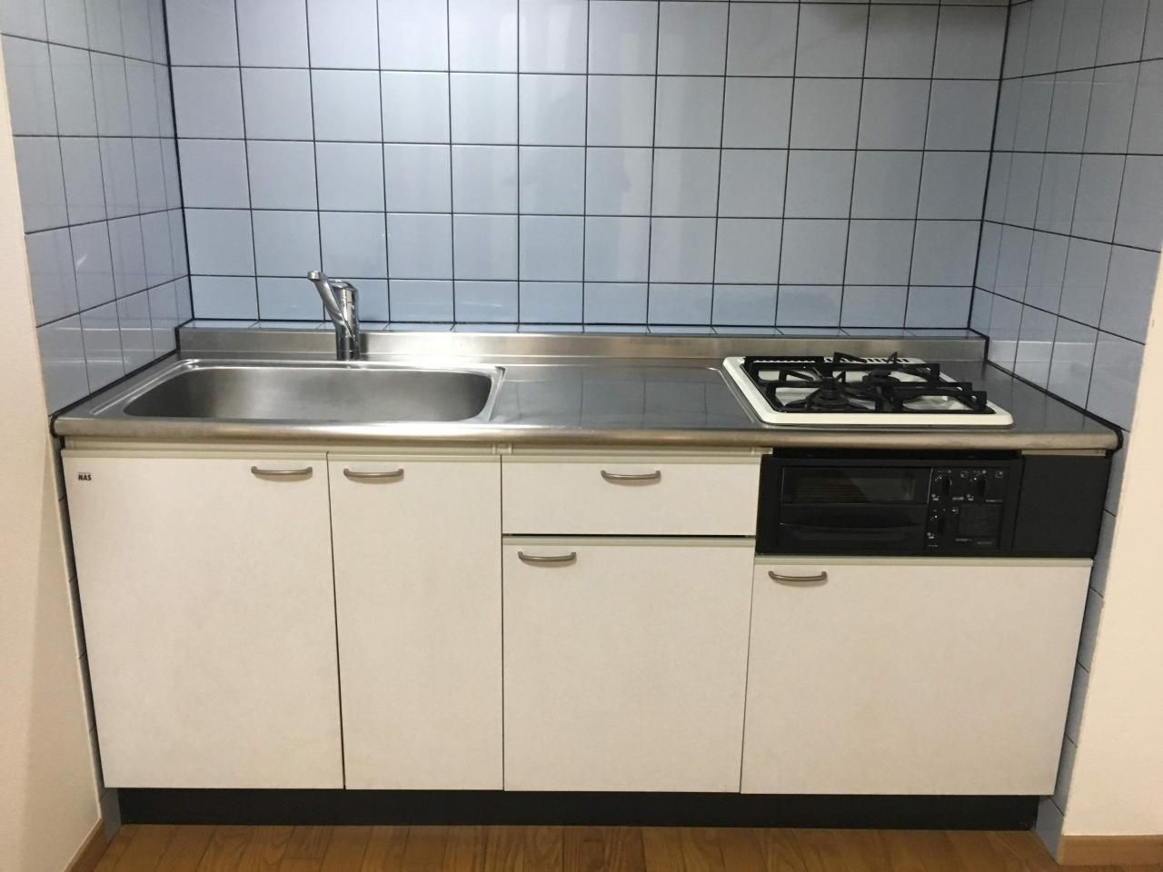 ドミール五番町のキッチン