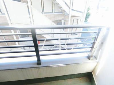 【バルコニー】 | クラウディア平和台 | バルコニーです。