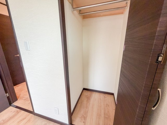 江戸川区東瑞江２丁目の一戸建ての収納