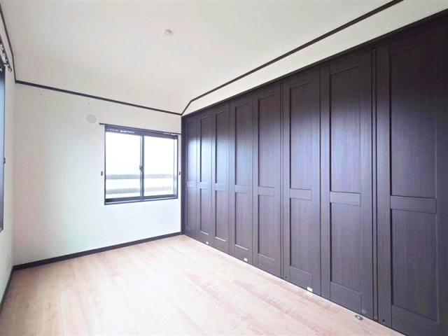 江戸川区東瑞江２丁目の一戸建ての洋室
