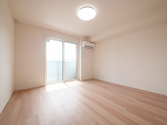 グランヴェール西の京の外観