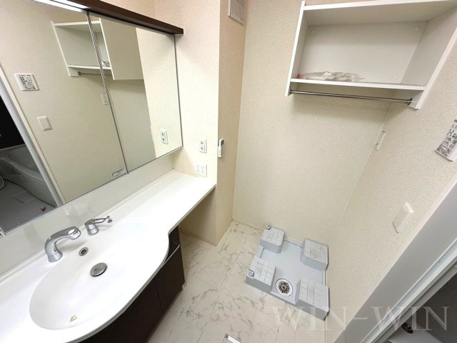レイワール平川 Bの洗面所|イメージ（同施工会社同一モデルの写真です）