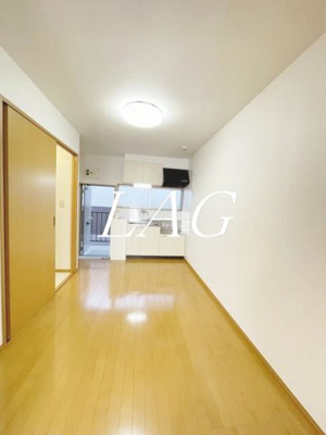 【居間・リビング】 | 第二東葉荘 | 洋室のお部屋です。
