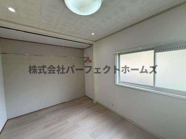 枚方市尊延寺５丁目の一戸建ての洋室|洋室です