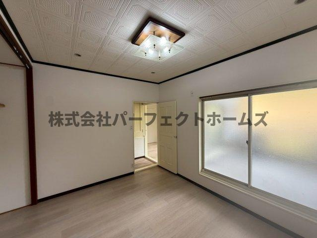 枚方市尊延寺５丁目の一戸建ての洋室|個人の部屋や寝室として使える洋室です