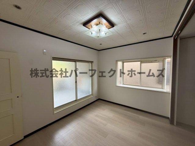 枚方市尊延寺５丁目の一戸建ての洋室|洋室です