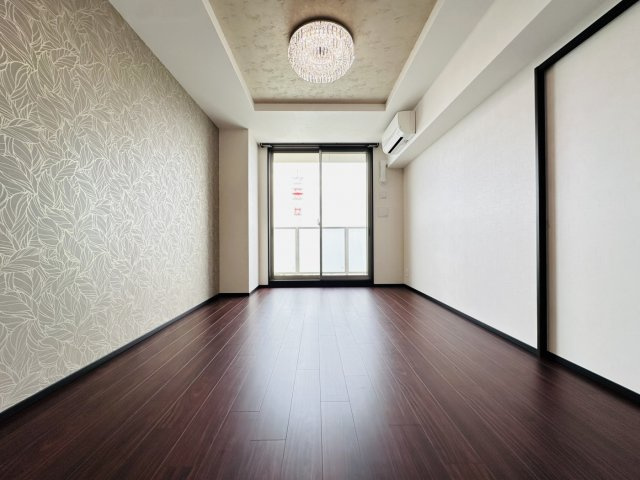 【寝室】プレジオ西宮北口 