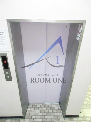 マイネ岸野ビルのその他共用部分|エレベーターです。