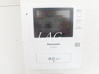 【セキュリティ】 | 月島ハイツ | モニターつきインターホンです。