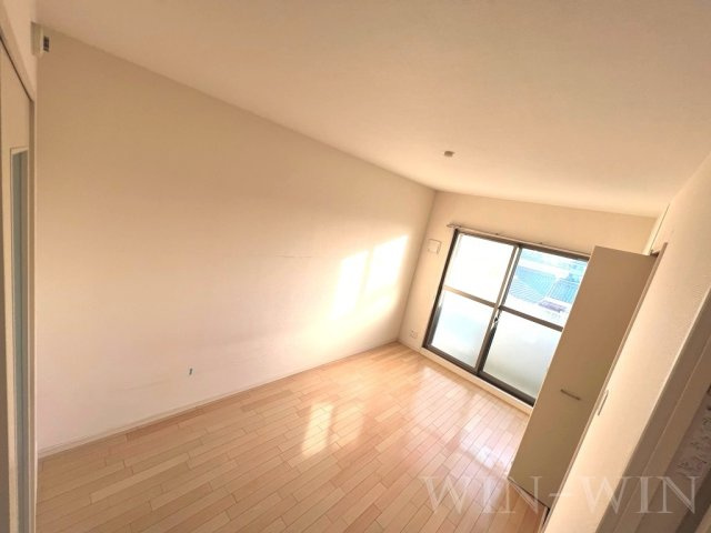 ウーノマリートの寝室|イメージ（同建物内別部屋の写真です）