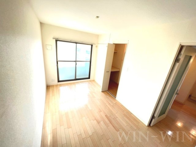 ウーノマリートの寝室|イメージ（同建物内別部屋の写真です）