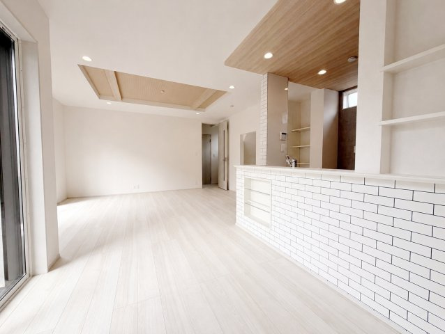 藤枝市志太3丁目　の居間・リビング