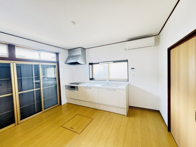 高崎市箕郷町生原　中古住宅の居間・リビング|高崎市箕郷町生原　中古住宅