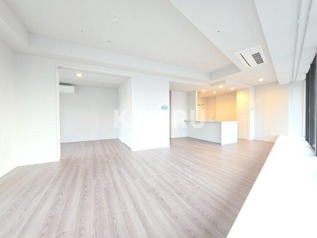 Brillia Tower堂島の居間・リビング