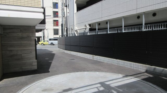 川崎市中原区市ノ坪の駐車場