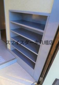 戸辺ハイツ　２０１号室の収納