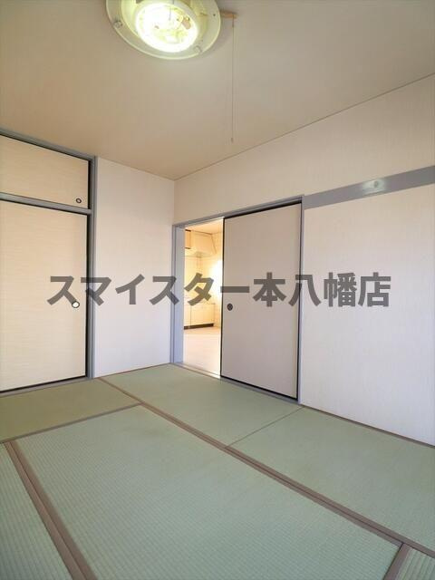 戸辺ハイツ　２０１号室の寝室
