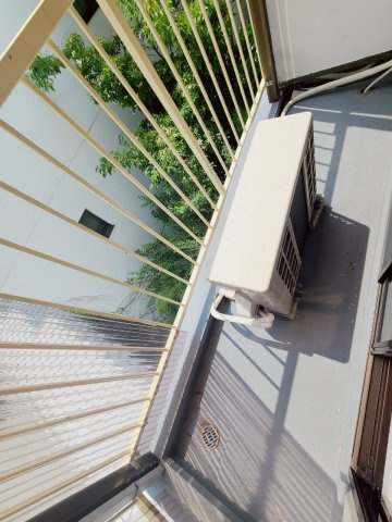 ガーデンパーティ西宮北口のバルコニー
