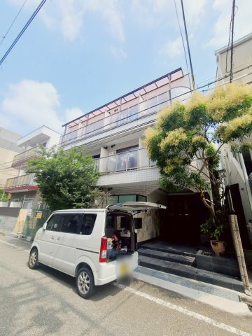 ガーデンパーティ西宮北口の外観