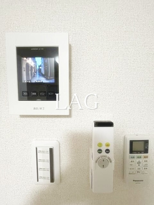 【セキュリティ】 | フェリス町屋 | モニター付きインターホンになります。