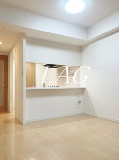 【居間・リビング】 | レグノ・フォルテ二番町 | 洋室のお部屋です。
