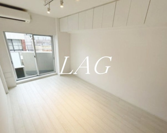 【居間・リビング】 | プレール・ドゥーク向島 | 洋室のお部屋です。
