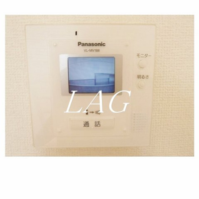 【セキュリティ】 | イルマーレ東向島 | モニター付きインターホンです。
