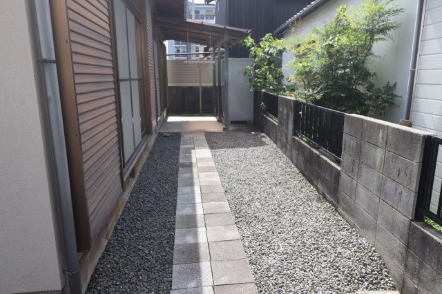 【庭】の画像