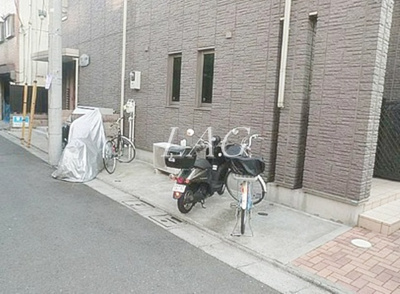 【その他共用部分】 | アズーリ蓮根 | 駐輪場です。