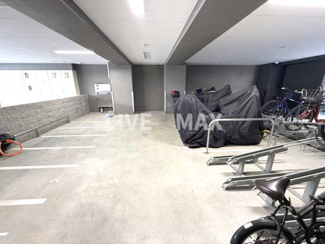 【駐車場】セレニテ新大阪グランデ ミリュー