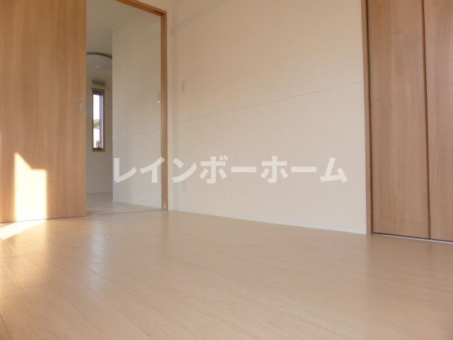 ティル　ナ　ノーグ　仲介手数料（賃料の1.10ヵ月）の50％OFF対象物件！の寝室|落ち着いた色調の寝室です