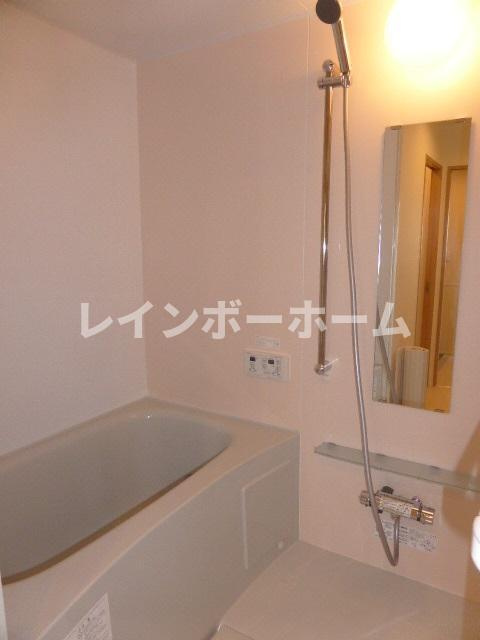 ティル　ナ　ノーグ　仲介手数料（賃料の1.10ヵ月）の50％OFF対象物件！の浴室|きれいなお風呂です