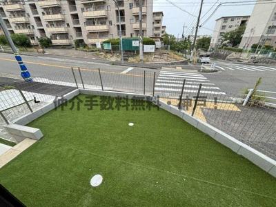 【庭】 | 神戸市須磨区白川台2丁目　新築戸建　仲介手数料無料！ | お庭が付いています