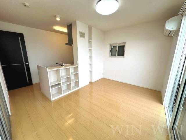 コンフォートの居間・リビング|イメージ（同建物内別部屋の写真です）