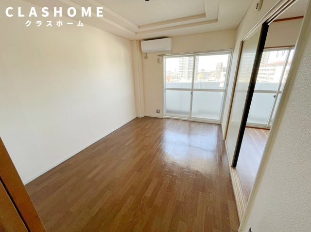 サンシャイン東刈谷の居間・リビング|同物件の別部屋になります。