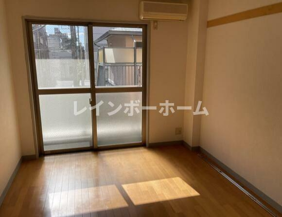 ひまわり倶楽部の居間・リビング